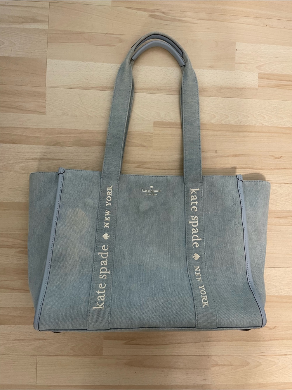LARGE TOTE - Kate Spade Kip Denim Tote - Used Condition